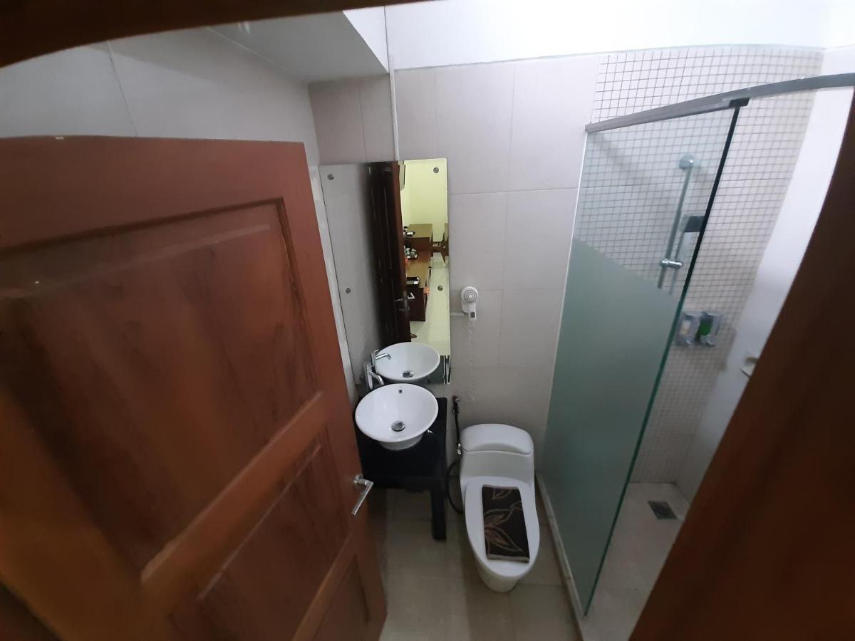 Alloro Guesthouse Pacitan Zewnętrze zdjęcie
